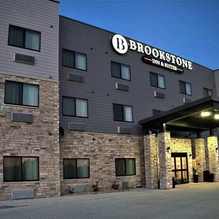 Brookstone Inn & Suites Форт Додж Екстериор снимка